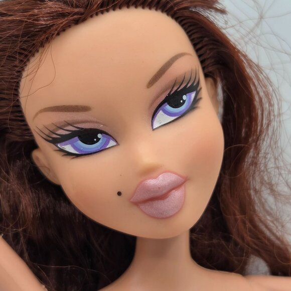 Bratz Phoebe Doll Head On Barbie Body 2001/2006 MGA/Mattel - Picture 2 of 7